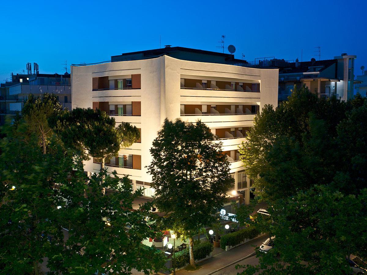 Hotel Caravelle Cesenatico Exterior foto